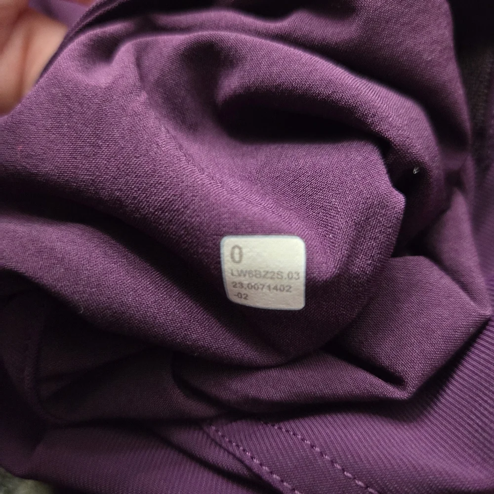 LULULEMON Adapted State Crop Joggers |‎ 0